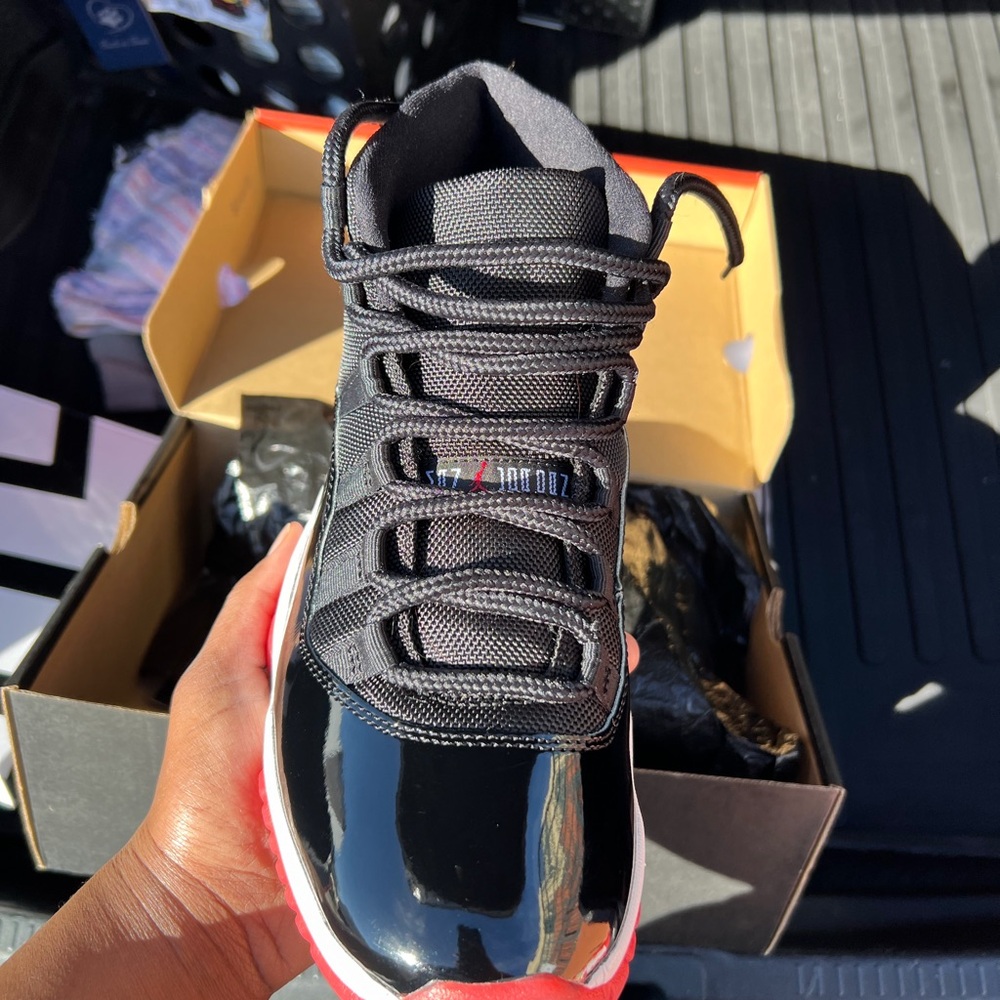 Jordan 11 “Bred” with Box